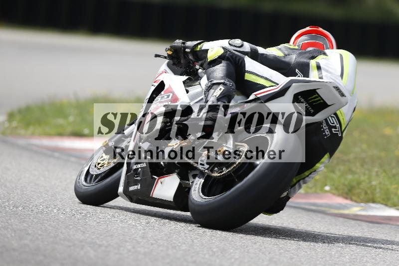 /37 28.07.2025 Dunlop Ride und Test Day ADR/Trackday Erfahren gelb Trackday schnell  rot/15